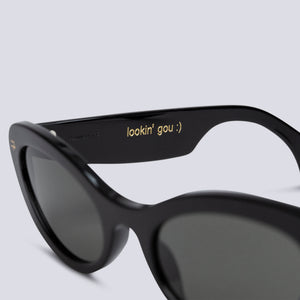 'PG02' - BLACK FRAME WITH DARK GREY LENS