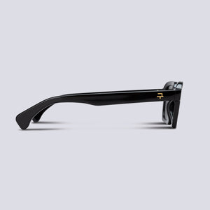 'PG04' - BLACK FRAME WITH DARK GREY LENS